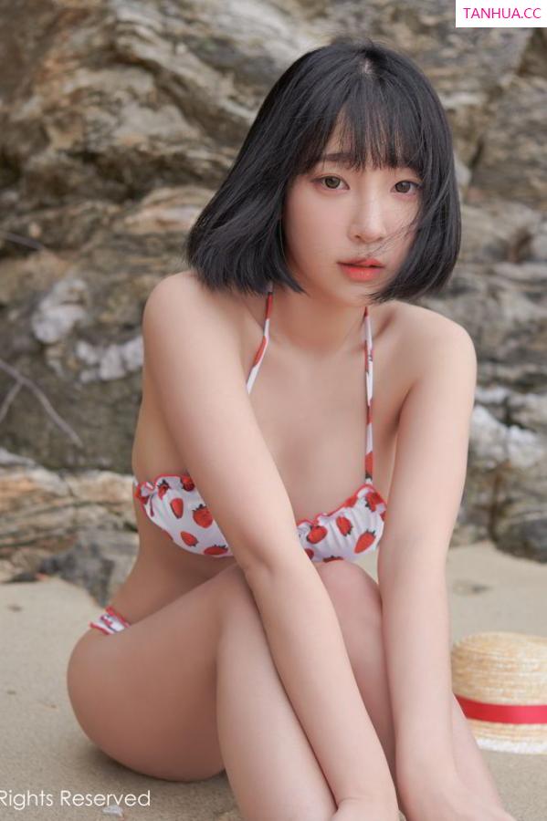 강인경 姜仁卿 [XIUREN]高清写真图 2019.08.12 模特_卿卿第31张图片